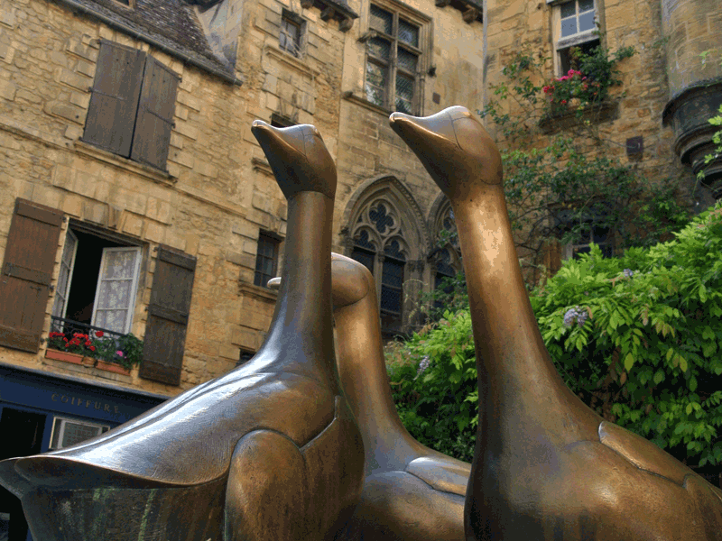 Bloggen für Interaktion: Was wird im Social Web weiter geteilt? Das, worüber alle schnattern.